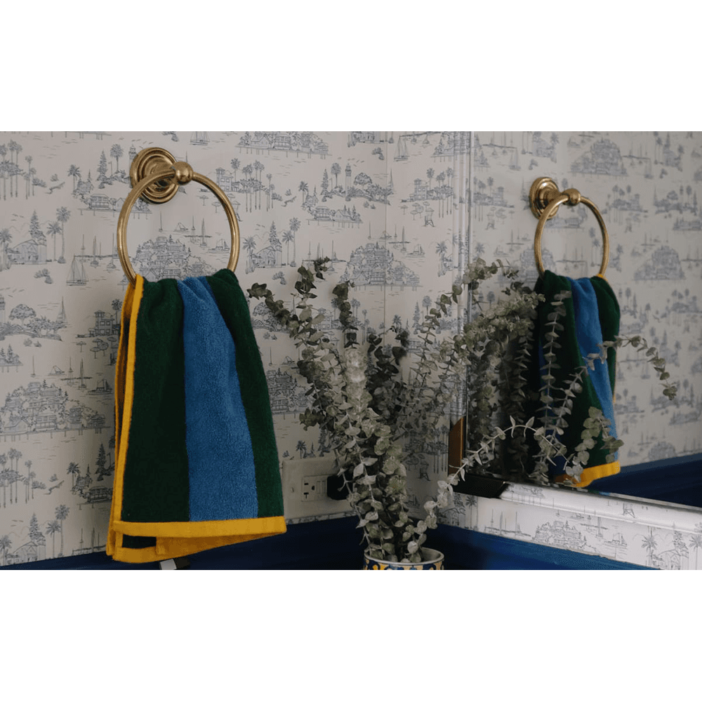 Traditional Art/Craft Rosette Towel Ring, Unlacquered Brass Alt 1 - Image