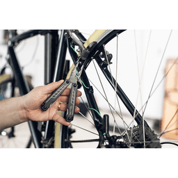 Limited Edition Multi-Tool with Case Alt 10 - Image