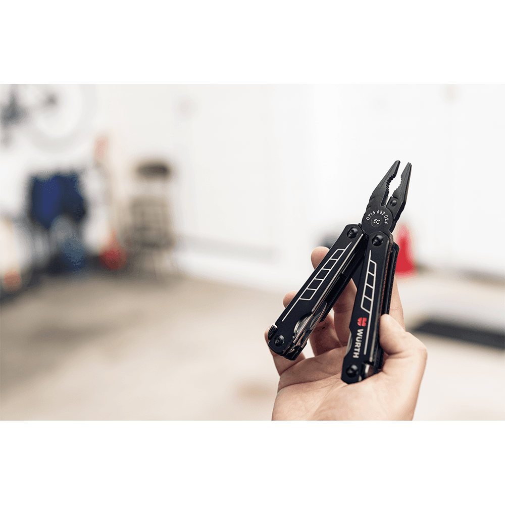 Limited Edition Multi-Tool with Case Alt 7 - Image