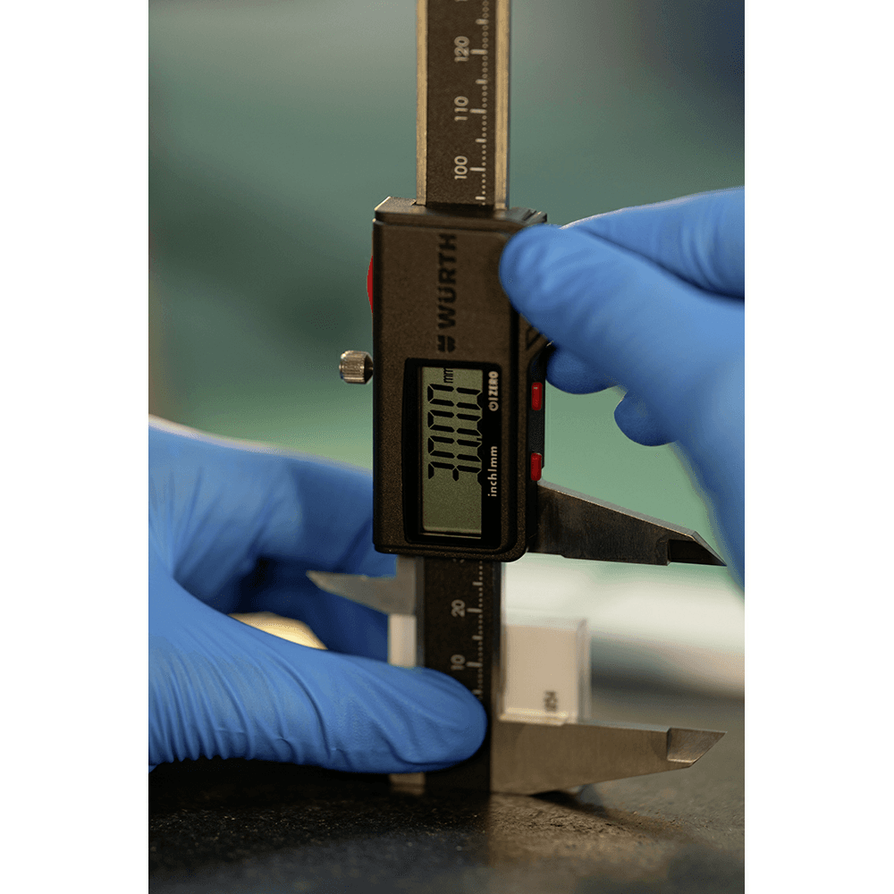 150mm Limited Edition Digital Caliper Alt 10 - Image