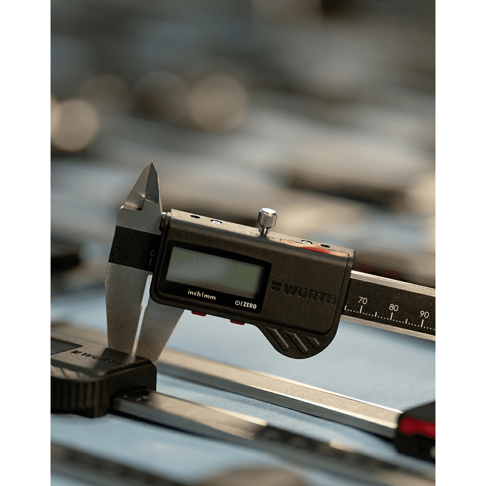 150mm Limited Edition Digital Caliper Alt 5 - Image