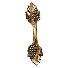 8-1/2" Grape Vertical Wood Pull, Oak