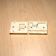 5mm Dowel Molded V-Notch Bracket