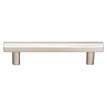 3&#45;3/4&quot; Lynwood Hillmont Bar Pull
