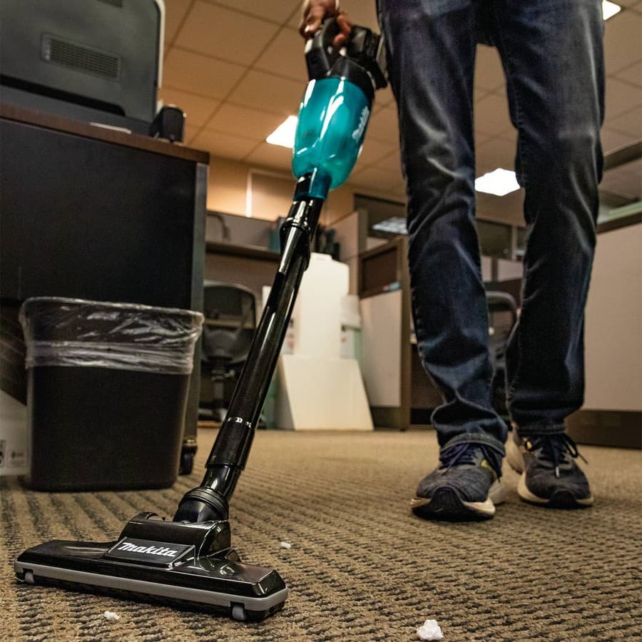 Makita GLC01R1 Action 1