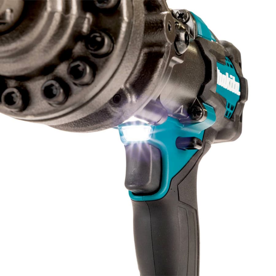 Makita GCS01ZK Feature Shot work light