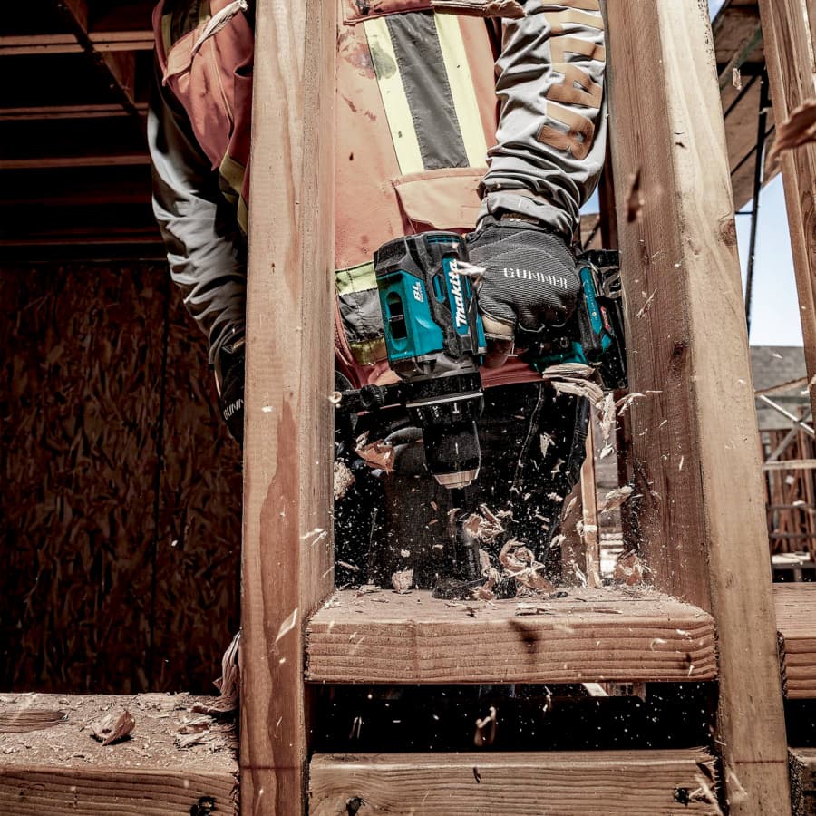 Makita GPH03SU1 Action Shot 3