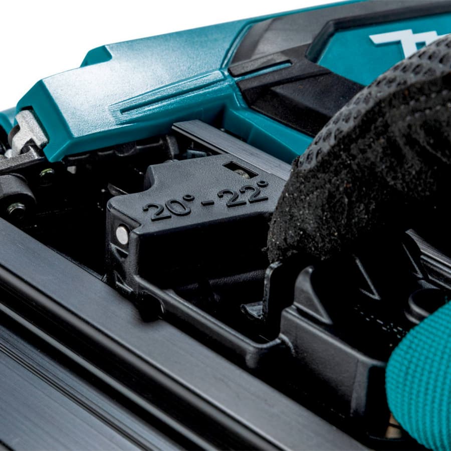 Makita XNB03Z Feature Shot (rear lock-and-load)