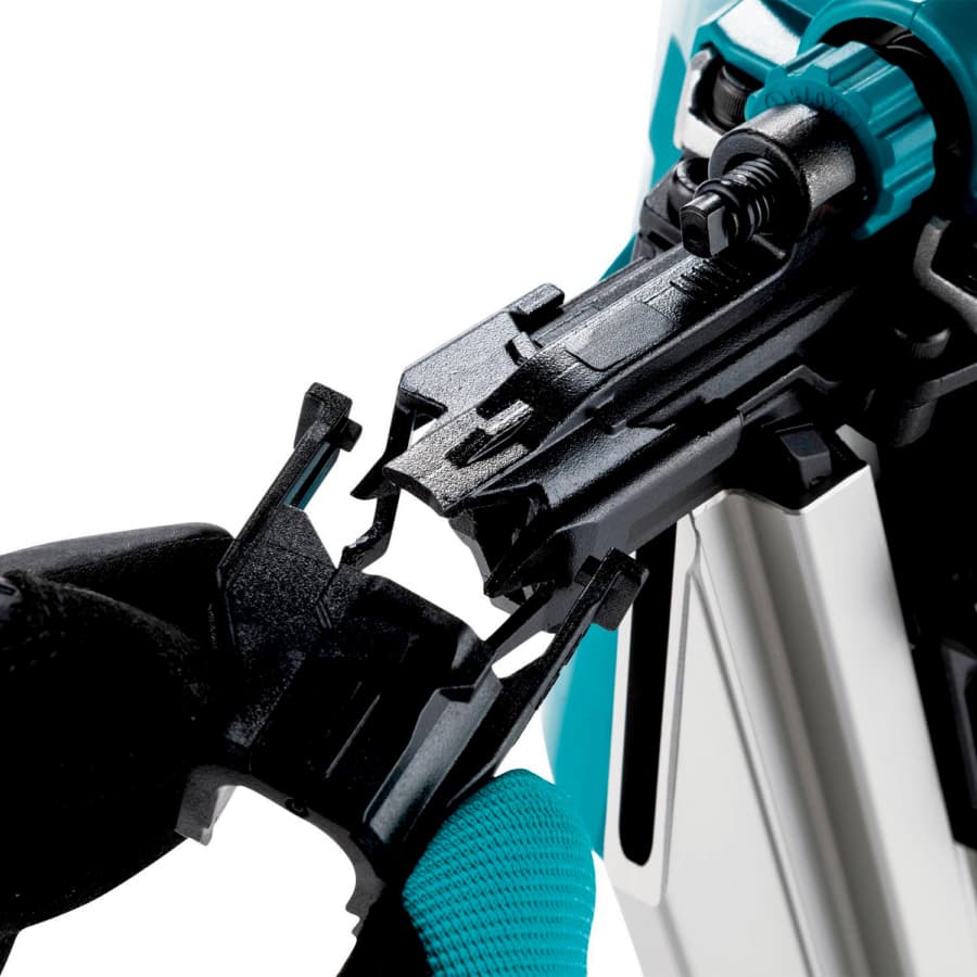 Makita GNB01Z Feature Shot (installing protective tip)