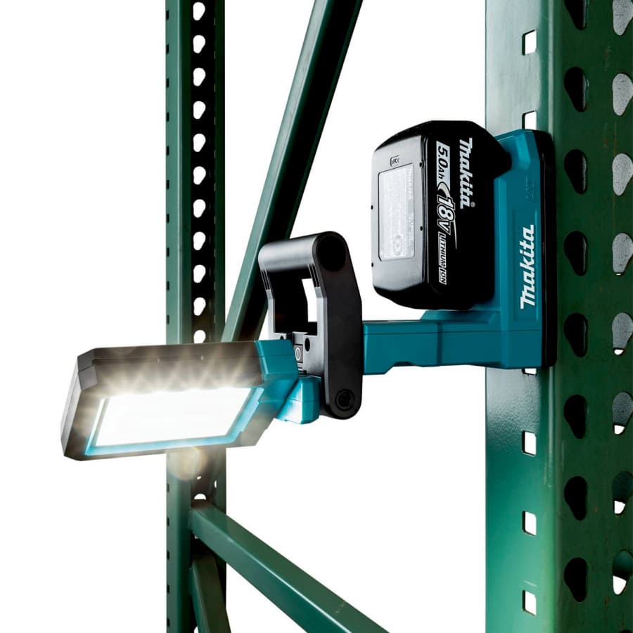 Makita DML819 (magnet mount)