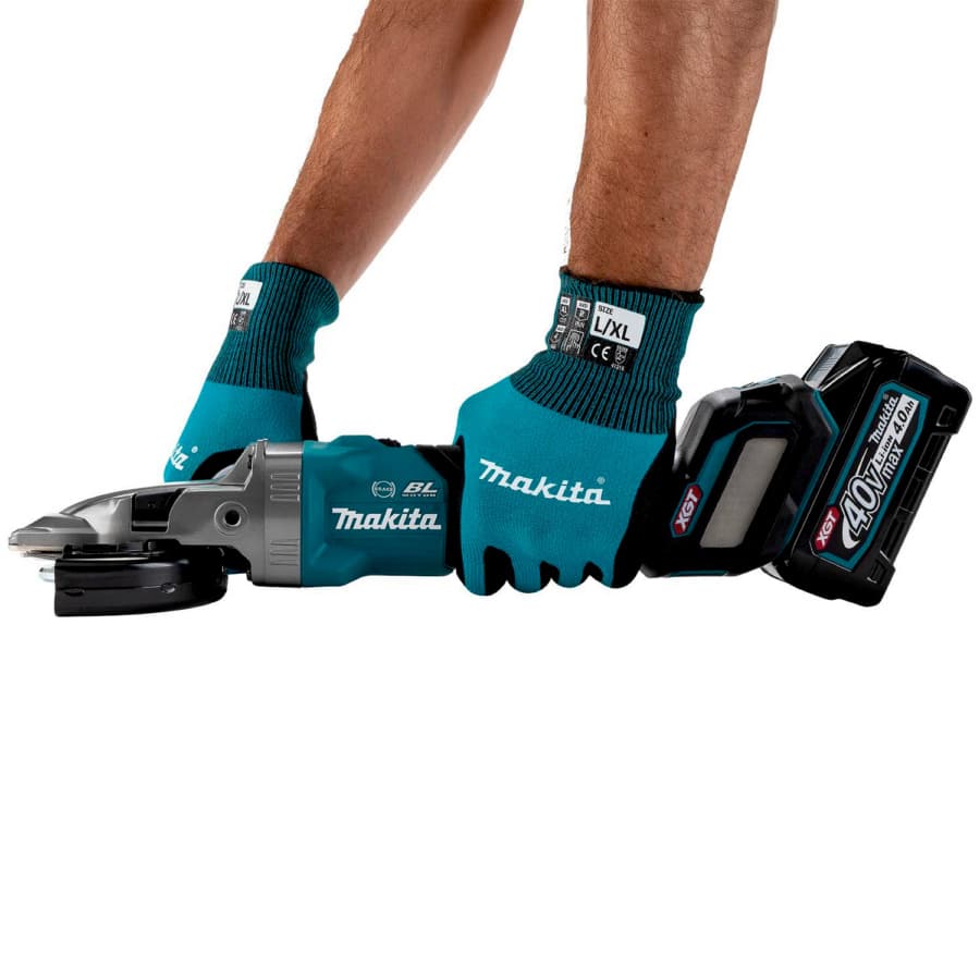 Makita GAG15Z (ergonomics)