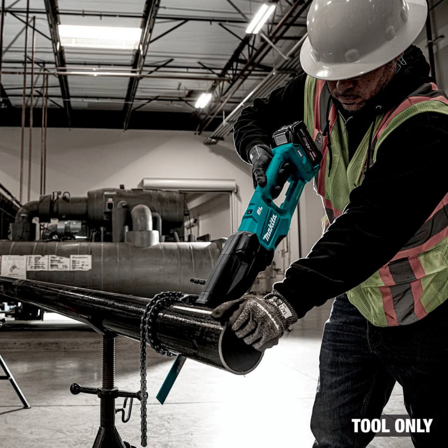 Makita GRJ03Z Action