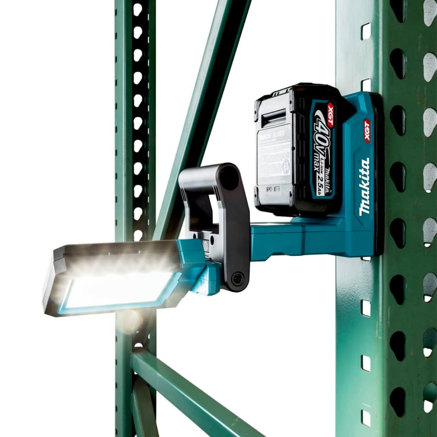 Makita ML013 (magnet mount)