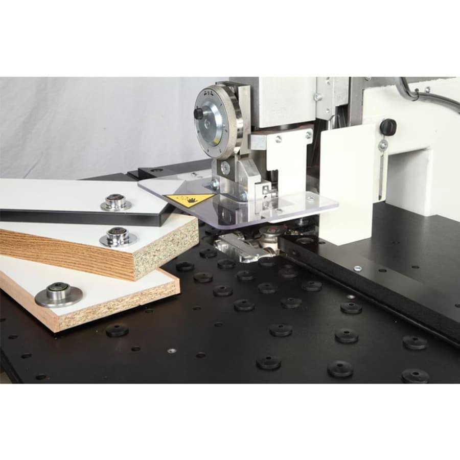SCM Minimax T 20 Manual Trimming Machine, detail 1