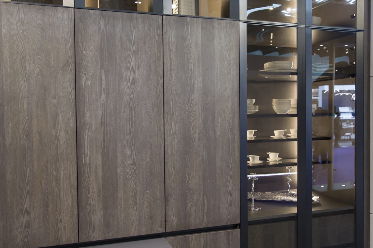 SALT High Pressure Laminate, GSP32 Fumo, Gessato Finish, lifestyle 2