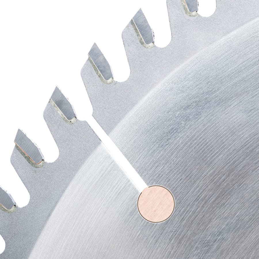 220T640, detail 2