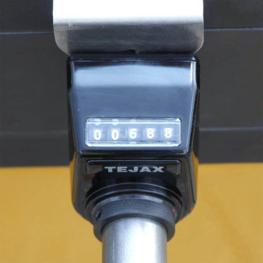 BA9-RDB325220, detail 2
