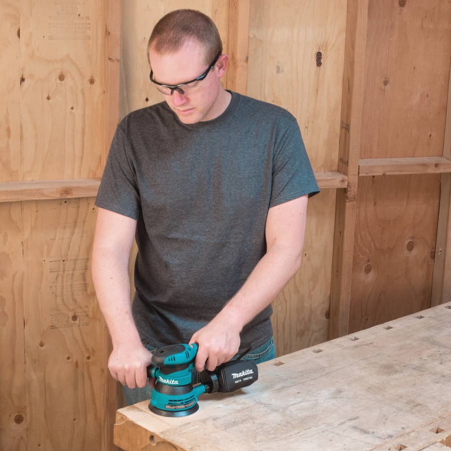 Makita Orbital Sander Corded 3A Motor with 5" Round Hook and Loop Pad, Vacuum, - BO5041K, detail 2
