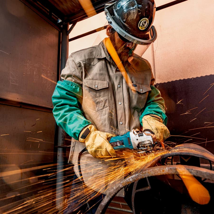Makita 5" Angle Grinder SJS II Variable Speed Corded 15 Amp, 11500 rpm - GA5090, detail 2