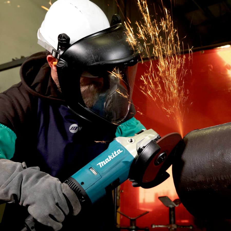 Makita 7" Angle Grinder Corded 15 Amp, 8500 rpm - GA7082, detail 2