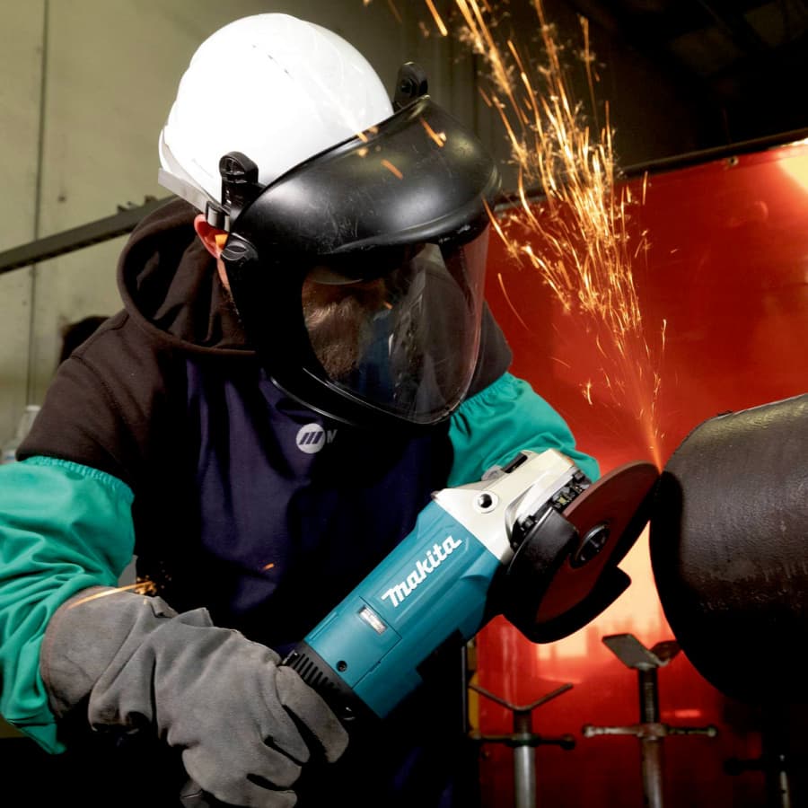 Makita 7" Angle Grinder Corded 15 Amp, 8500 rpm - GA7082, detail 5