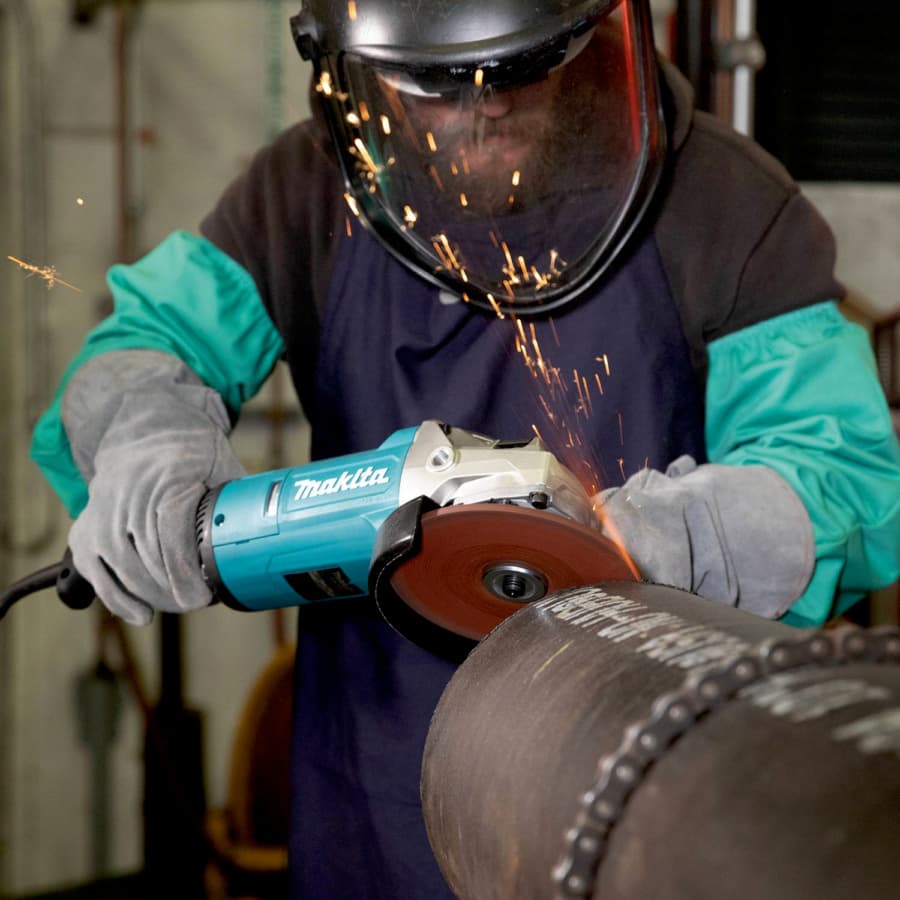 Makita 7" Angle Grinder Corded 15 Amp, 8500 rpm - GA7082, detail 6