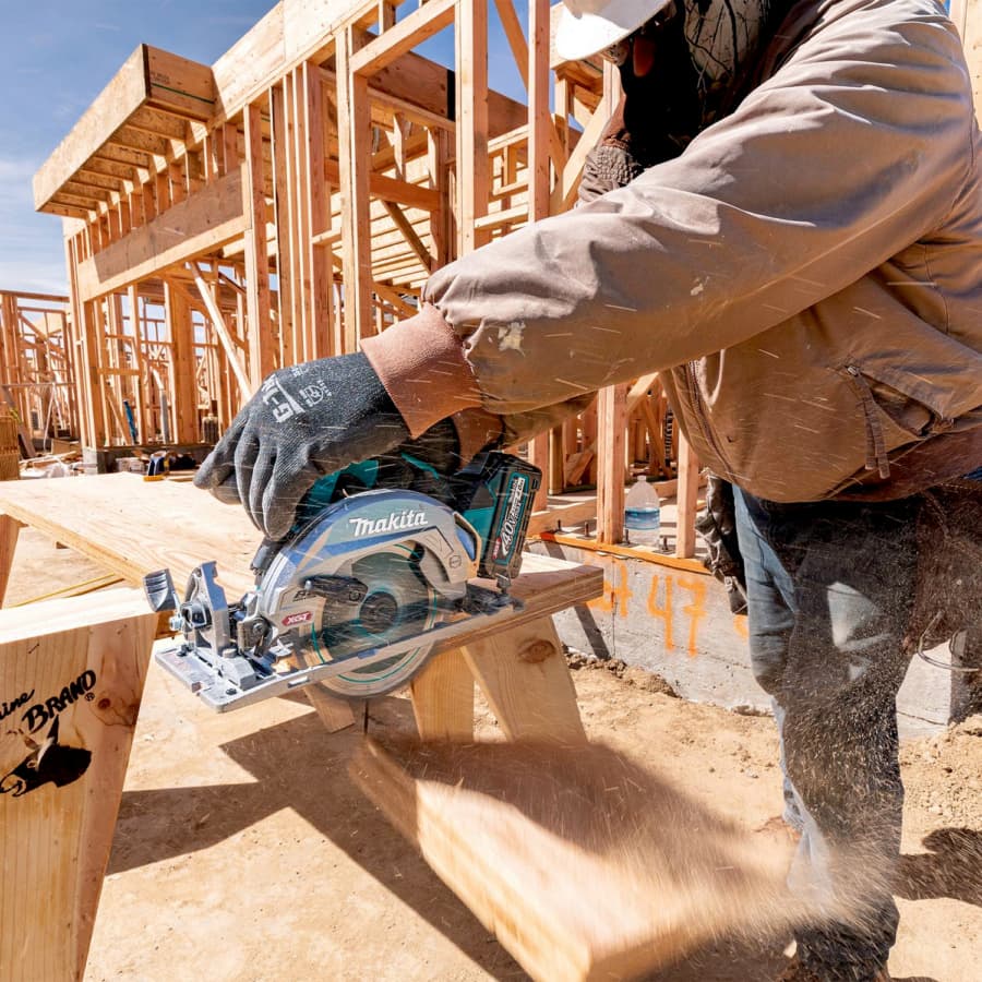 Makita 6-1/2" Circular Saw 5/8" Arbor with 40V max XGT® Lithium-Ion Cordless Brushless Motor, 40 Ah Battery Included, Top handle, GSH05M1, detail 3