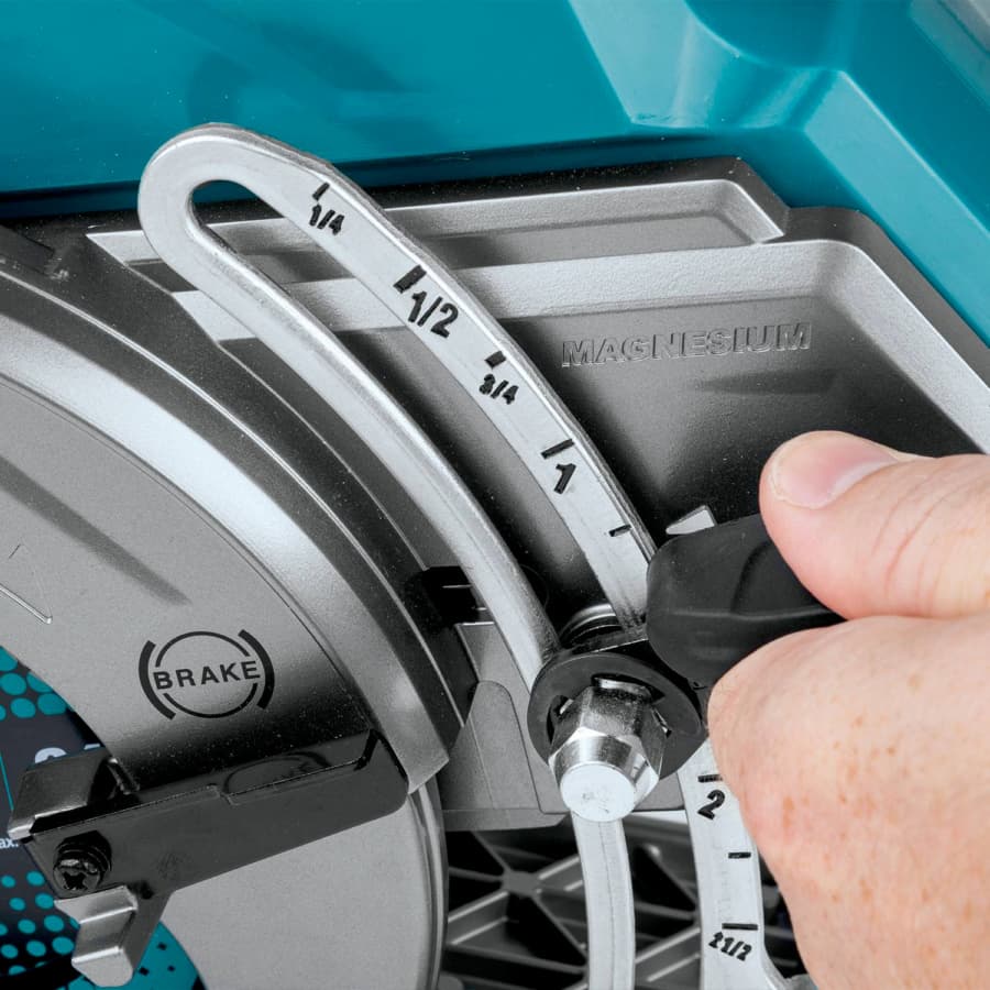 Makita 7-1/4" Circular Saw 5/8" Arbor with 40V max XGT® Lithium-Ion Cordless Brushless Motor, 4.0 Ah Battery Included, Rear handle, GSR01M1, detail 5