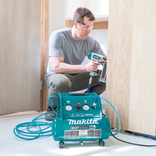 Makita Quiet Series Air Compressor 1 hp, 135 psi 7 A 60 dB - MAC210Q, detail 7