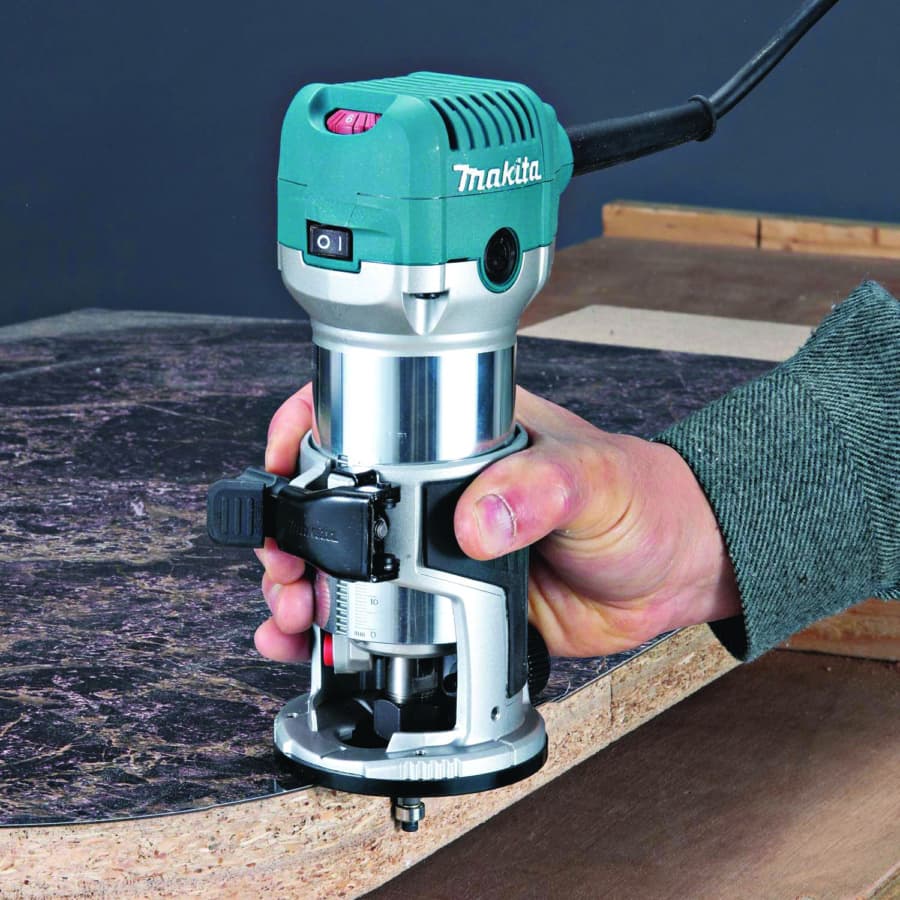 Makita Palm Router 6.5A 1.25hp Corded Motor Variable Speed, - RT0701C, detail 2
