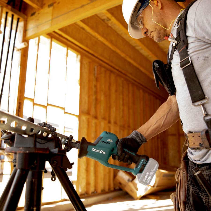 Makita Reciprocating Saw 18V LXT® Lithium-Ion Cordless Brushless Motor Tool-Less Blade Change, Bare Tool, XRJ08Z, detail 4