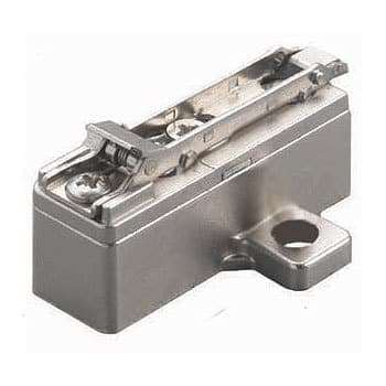 Domi 2-Cam Adjustable Wing Mounting Plate, Nickel-Plated, Screw-On, 24mm