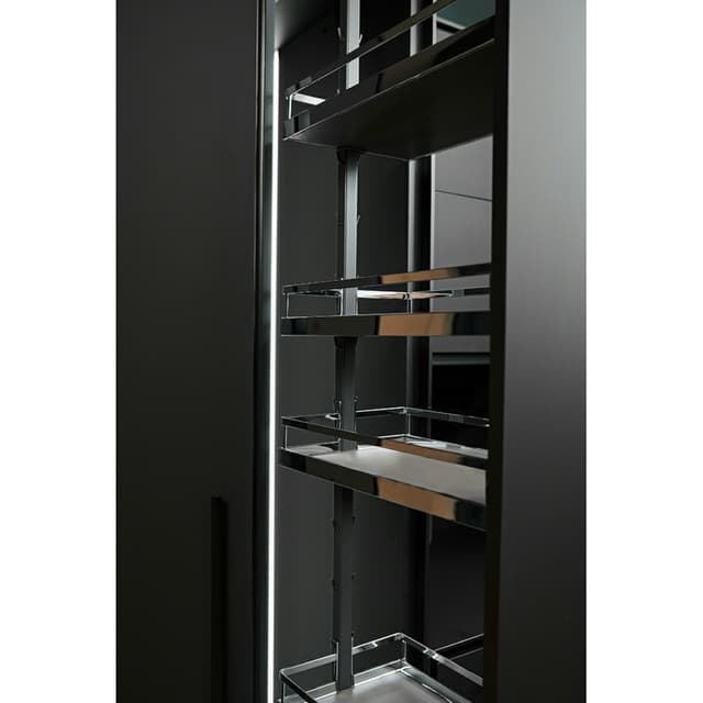 Kessebohmer USA Inc Dispensa Arena Style 19" Wide Chrome Pantry Pull-Out