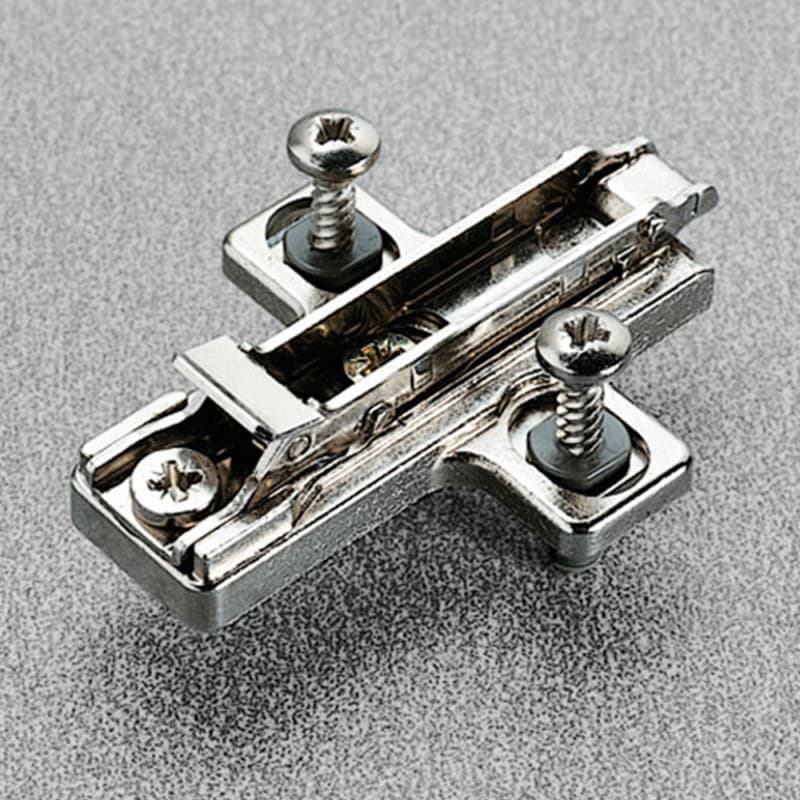 Domi 2-Way Cam Adjustable Wing Mounting Plate, Nickel-Plated, Screw-On, 6mm