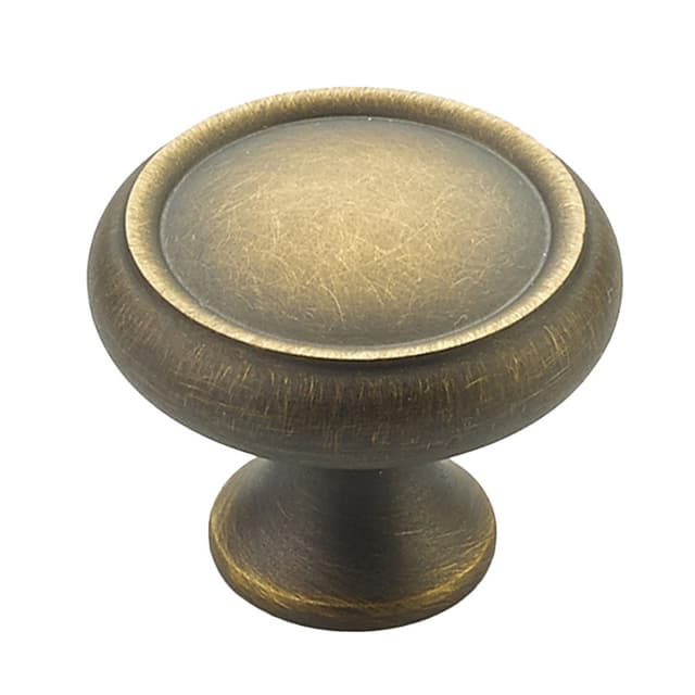 1-1/4" Traditional Round Cabinet Knob, Antique Light Brass