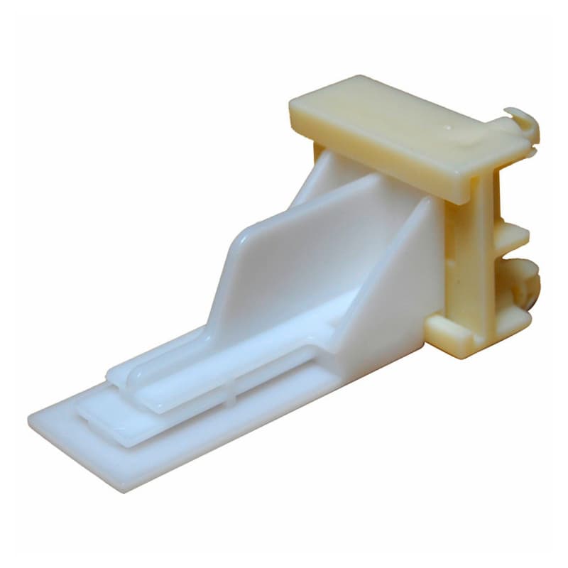 C-547-01 64mm - 68mm Right Adjustable Undermount Bracket, 10mm, Dowelled (400/Box)