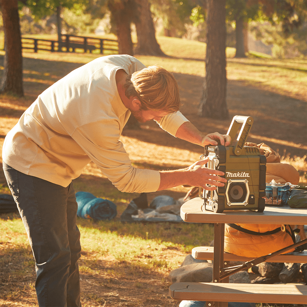 18V LXT Cordless/Corded Bluetooth Radio, Tool Only Alt 9 - Image