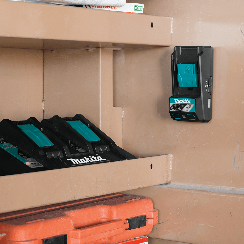 18V LXT Sync Lock Battery Terminal Alt 12 - Image