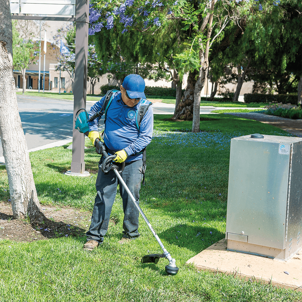 40V Max ConnectX Brushless String Trimmer Alt 14 - Image