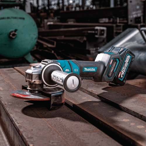 4-1/2" x 6" 40V max XGT Brushless Cordless Paddle Switch Angle Grinder Kit with Electric Brake (4.0Ah) Alt 18 - Image