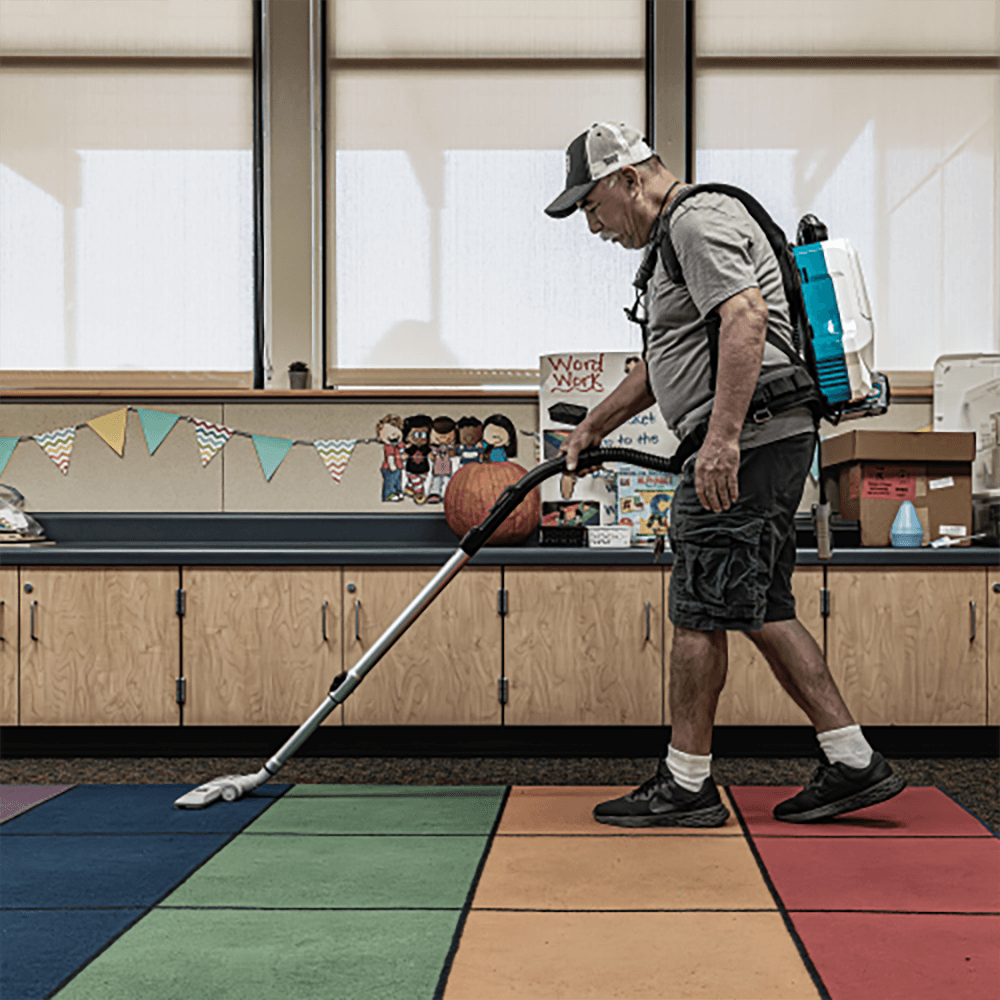 40V Max XGT Brushless Cordless 2 Quart HEPA Filter Dry Backpack Vacuum Kit Alt 12 - Image