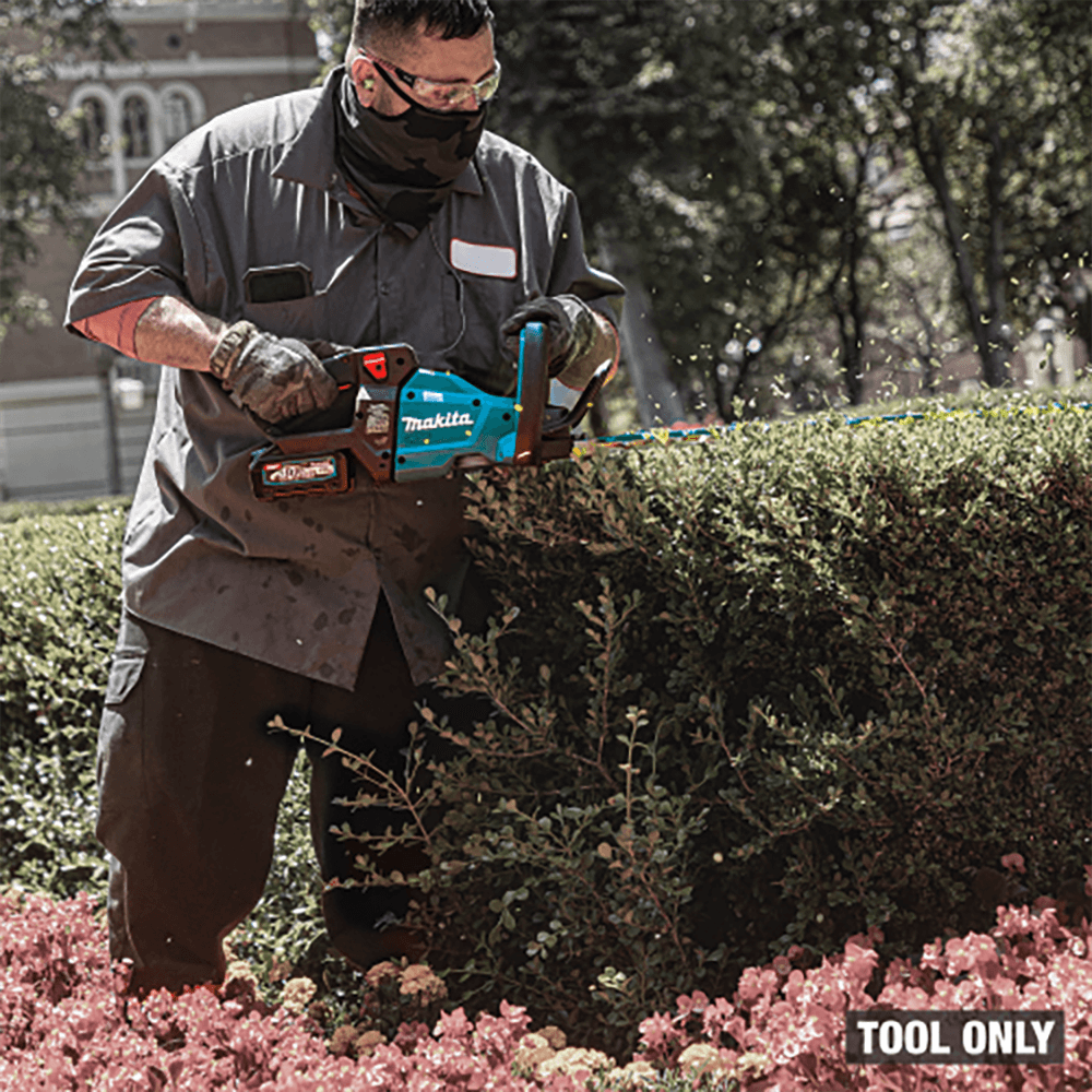40V Max XGT Brushless Cordless 30" Hedge Trimmer, Tool Only Alt 7 - Image
