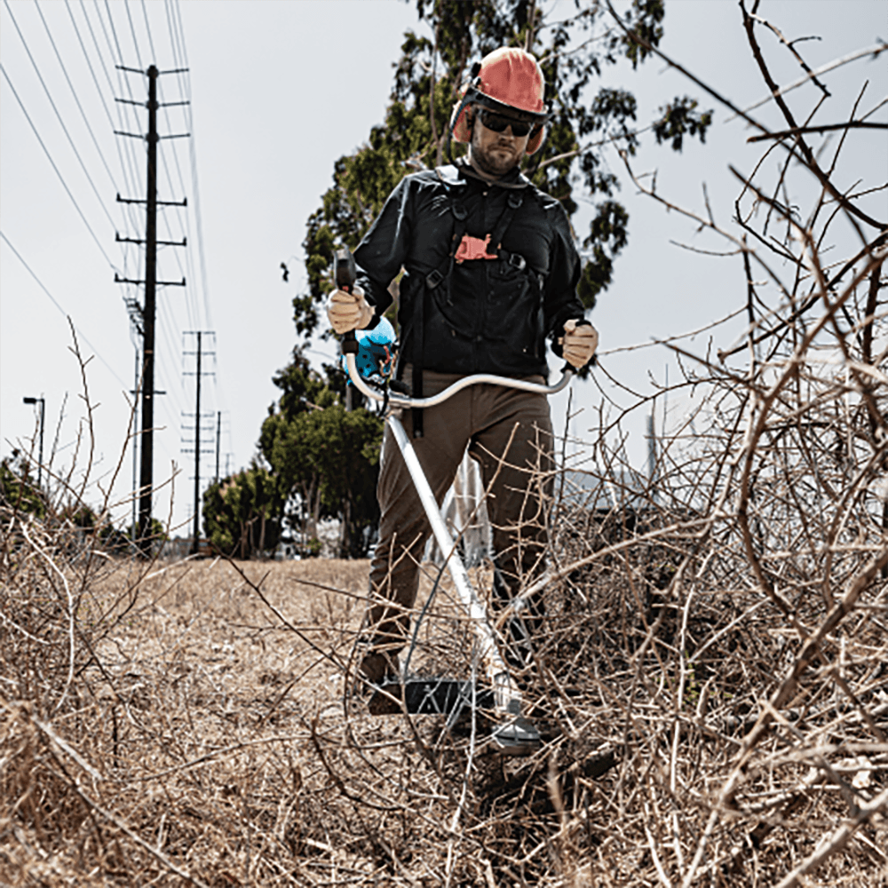 80V Max (40V Max X2) XGT Brushless Cordless Brush Cutter Kit (4.0Ah) Alt 9 - Image