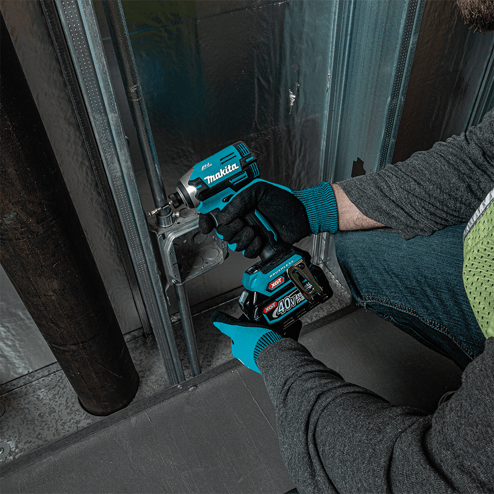 40V max XGT Brushless Cordless 2-Piece Combo Kit (2.5Ah/4.0Ah) Alt 11 - Image