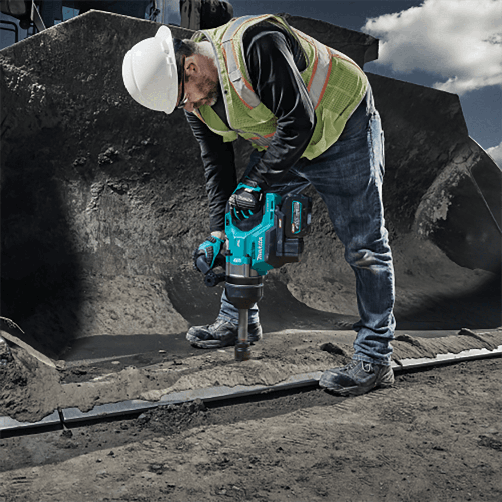 40V Max XGT Brushless Cordless D‑Handle Extended Anvil Impact Wrench kit with Friction Ring (5.0Ah) Alt 8 - Image