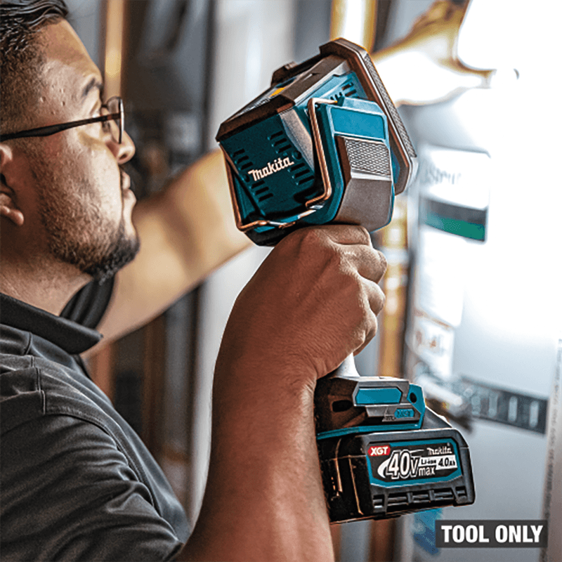 40V Max XGT Cordless L.E.D. Flashlight/SpotLight Alt 8 - Image