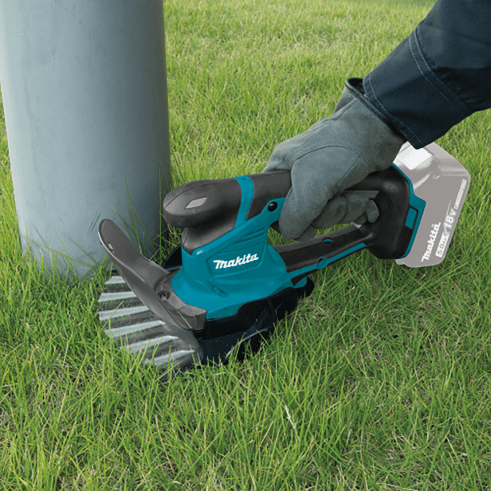 12V Max CXT Lithium‑Ion Cordless Grass Shear, Tool Only Alt 2 - Image