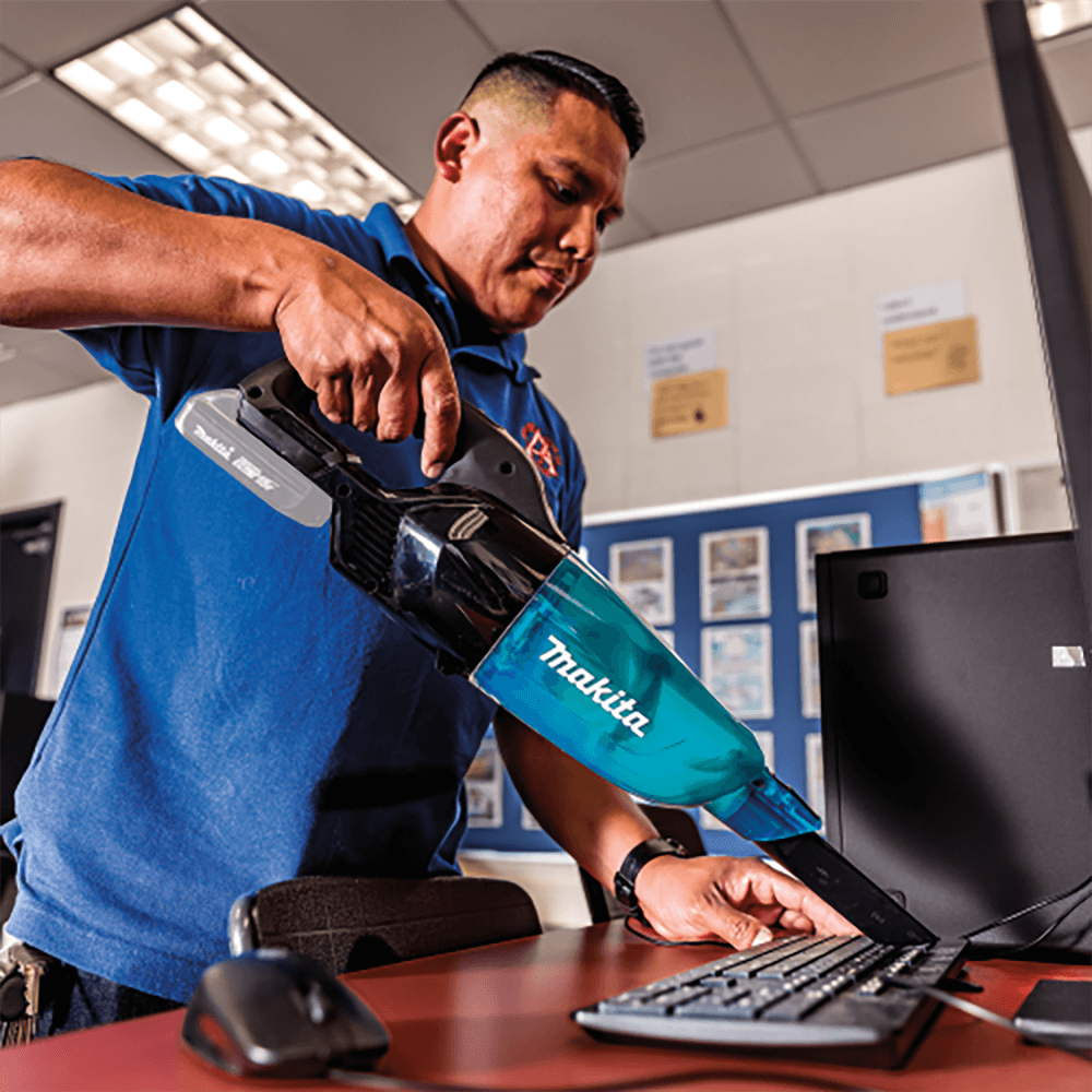 18V LXT Lithium‑ion Compact Brushless Cordless Vacuum Trigger with Lock Tool Only Alt 14 - Image