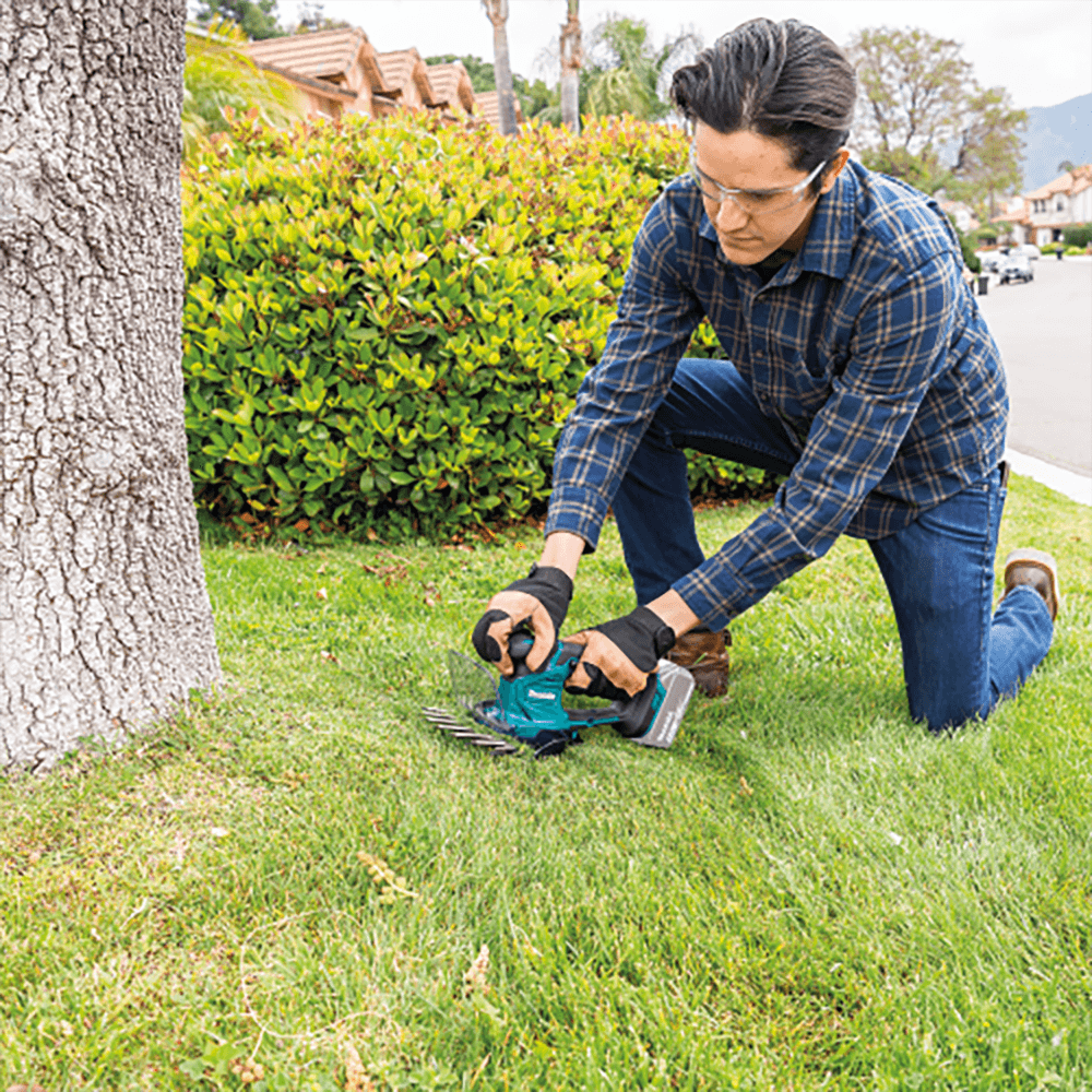 18V LXT Lithium‑Ion Cordless 6‑5/16" Grass Shear with Hedge Trimmer Blade, Tool Only Alt 6 - Image