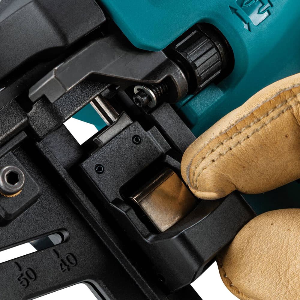 Makita XNB05Z Feature Shot (rear lock-and-load)